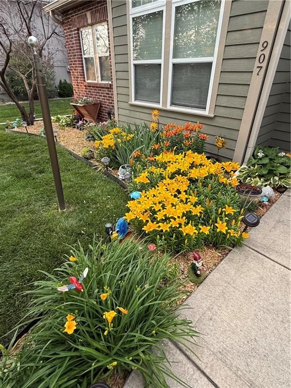 907 Englewood Drive — photo 40