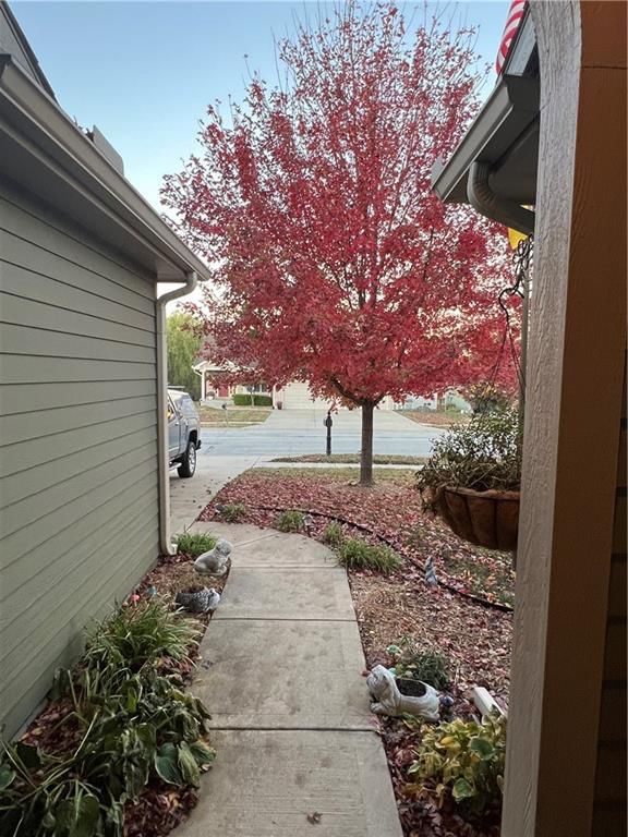 907 Englewood Drive — photo 45