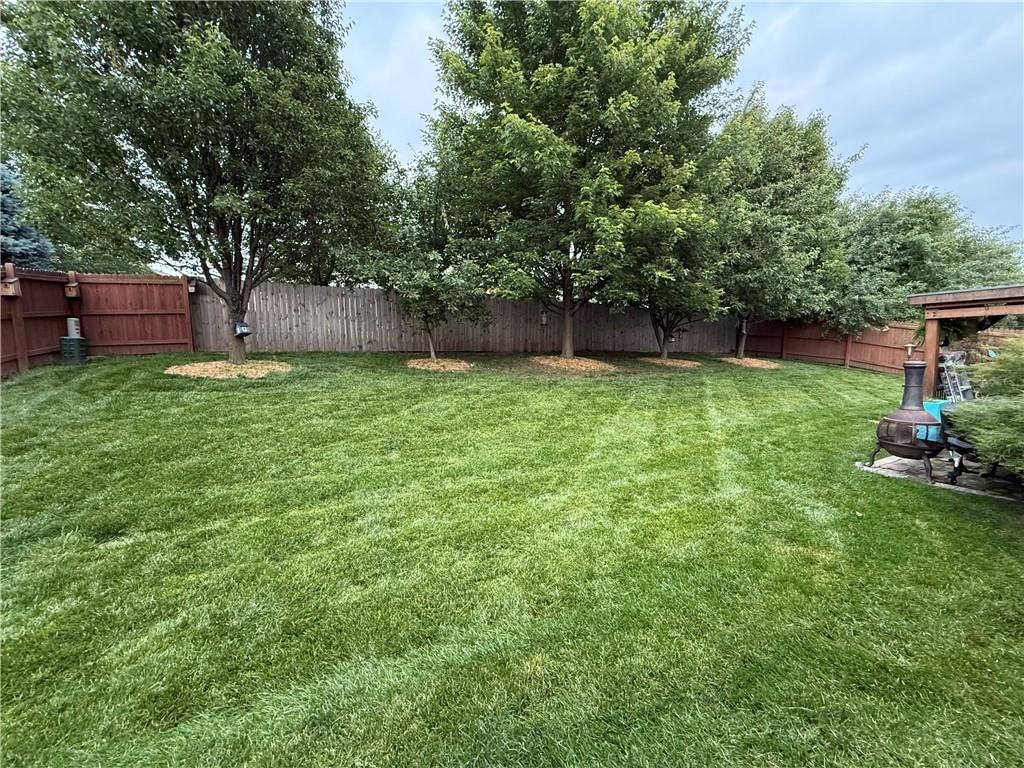 907 Englewood Drive — photo 48