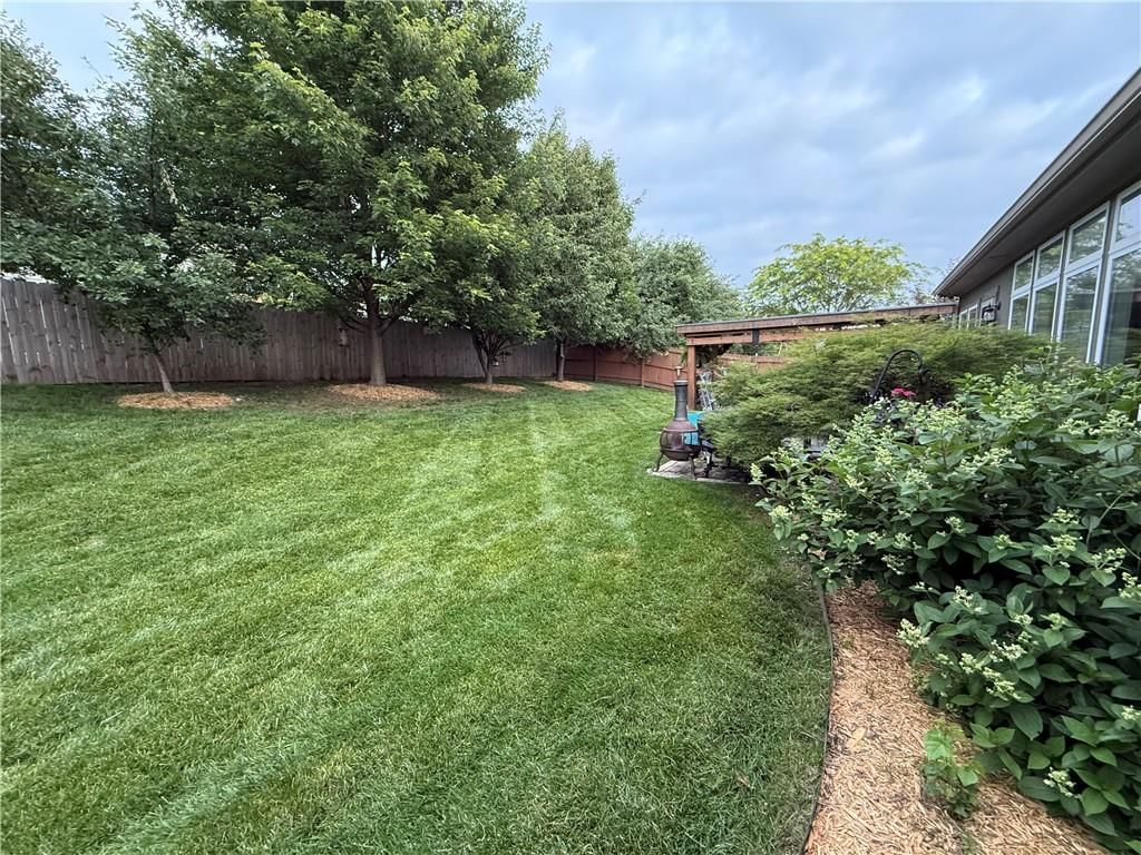 907 Englewood Drive — photo 49