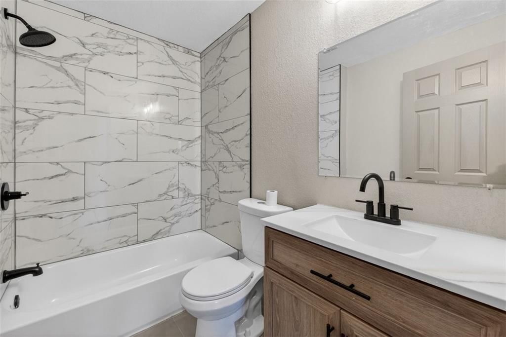 403 SE howard Avenue — photo 18
