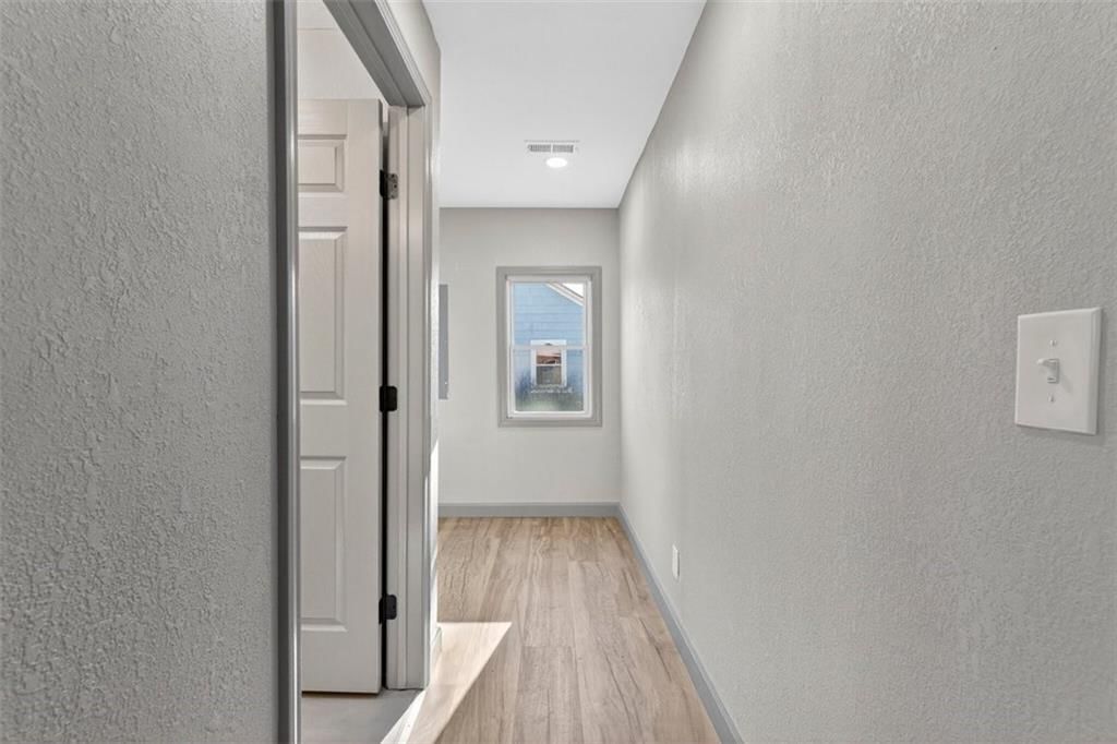 403 SE howard Avenue — photo 21