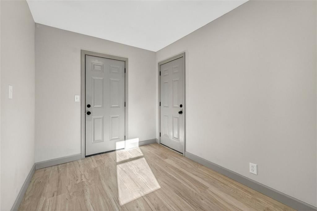 403 SE howard Avenue — photo 25