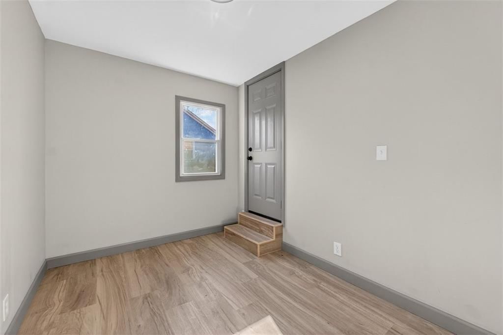 403 SE howard Avenue — photo 26