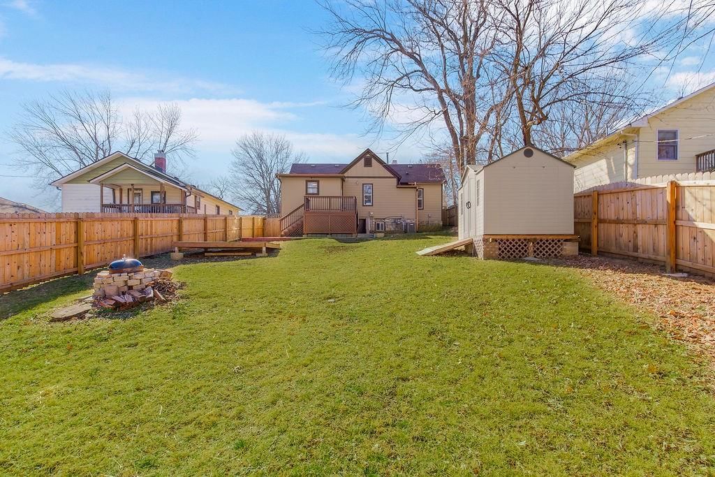 724 Elmwood Street — photo 28