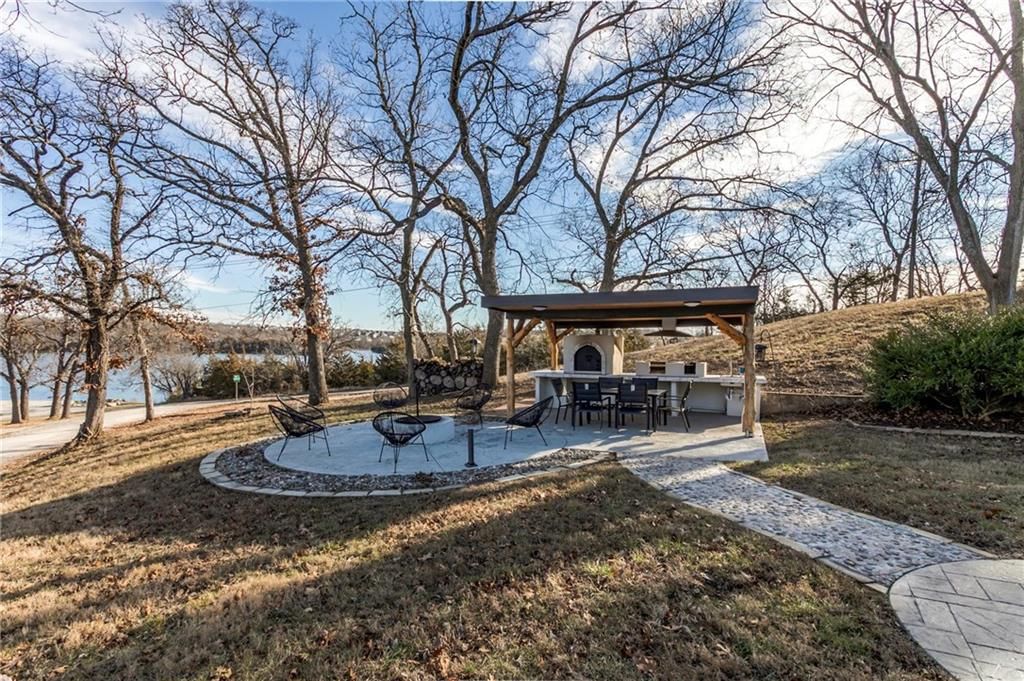 13811 S Lakeshore Drive — photo 3