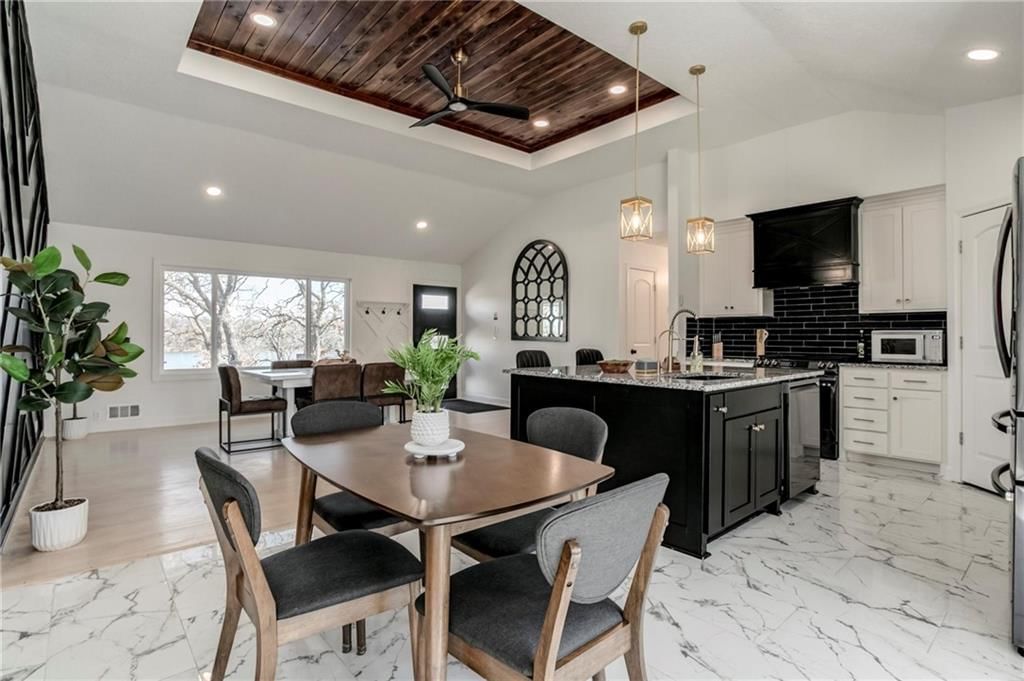 13811 S Lakeshore Drive — photo 8