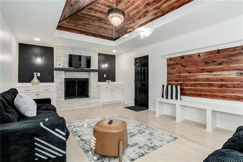 13811 S Lakeshore Drive — photo 11