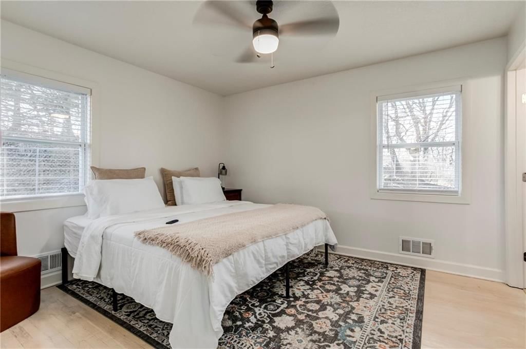 13811 S Lakeshore Drive — photo 13