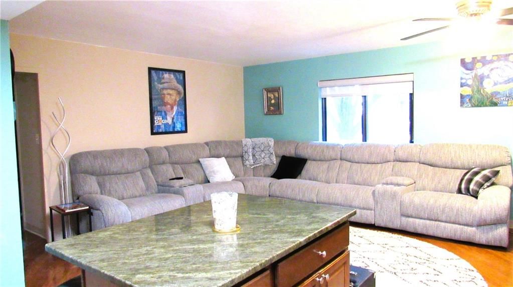 803 W 48th Street — photo 15