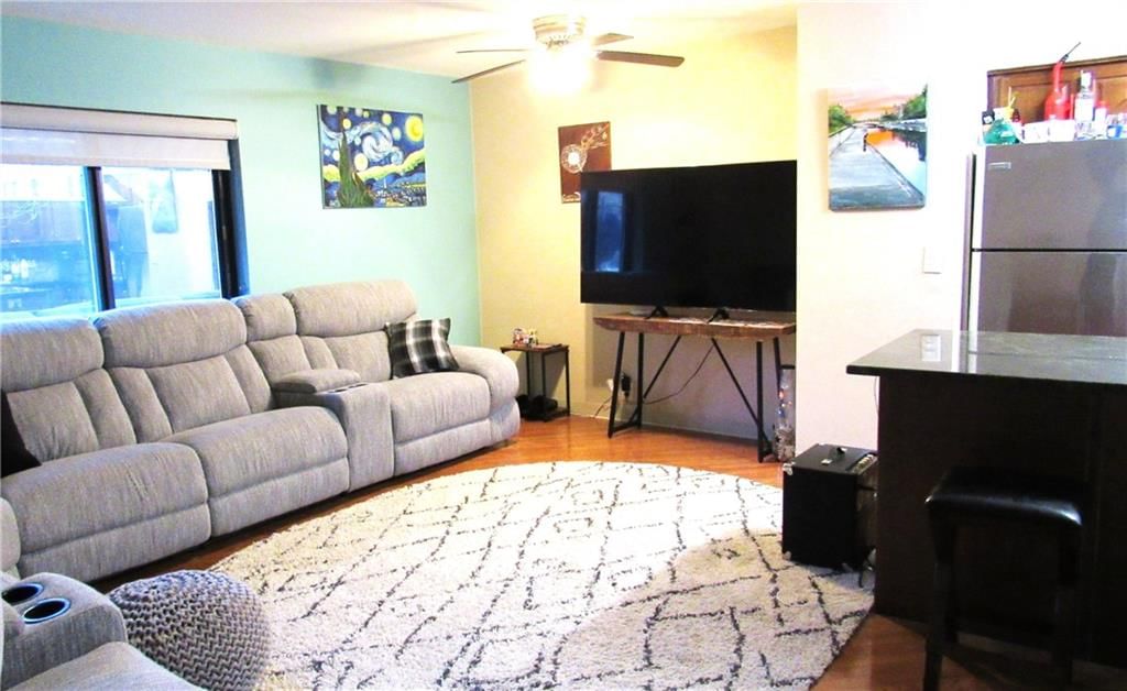 803 W 48th Street — photo 23
