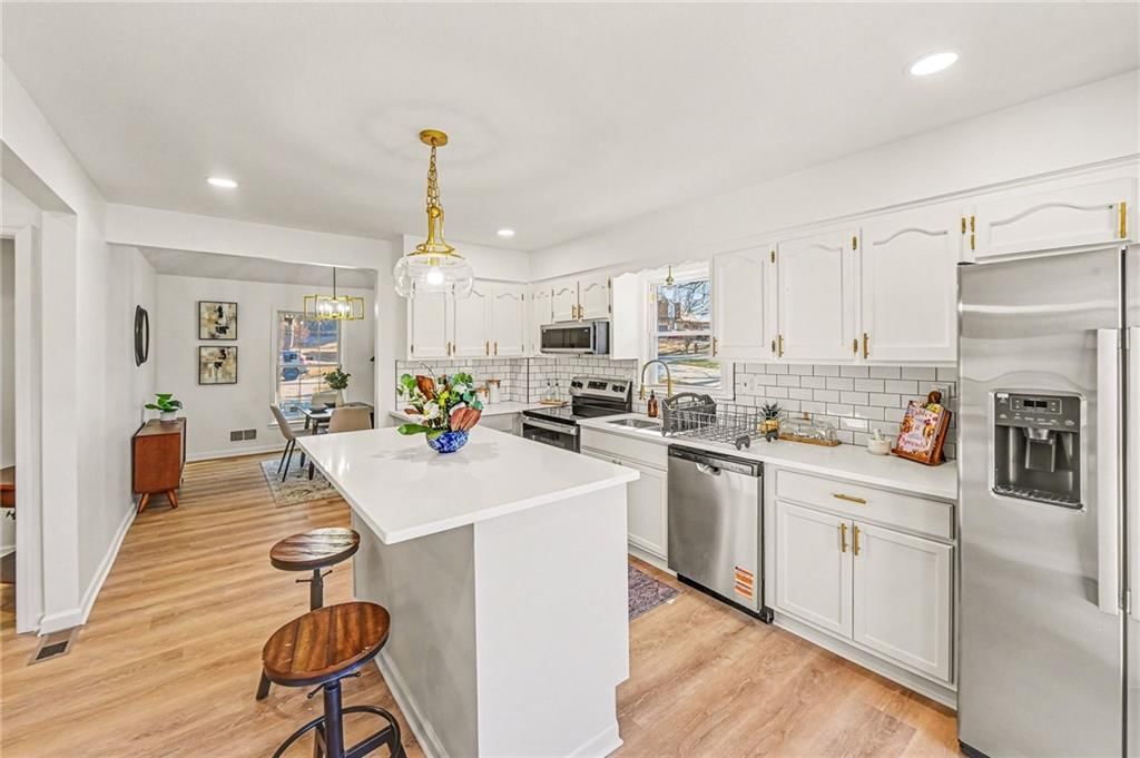 7300 Hullwood Street — photo 8