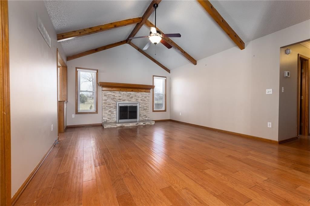6813 T Gabbert Drive — photo 4