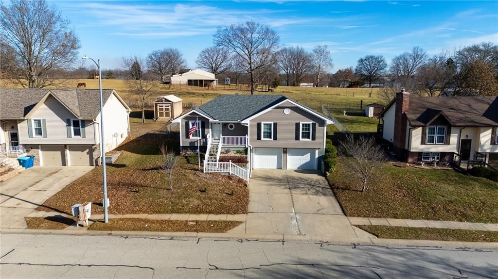 6813 T Gabbert Drive — photo 30