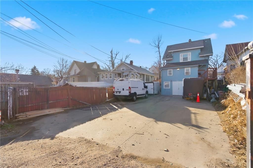 35 S 14th Street — photo 22