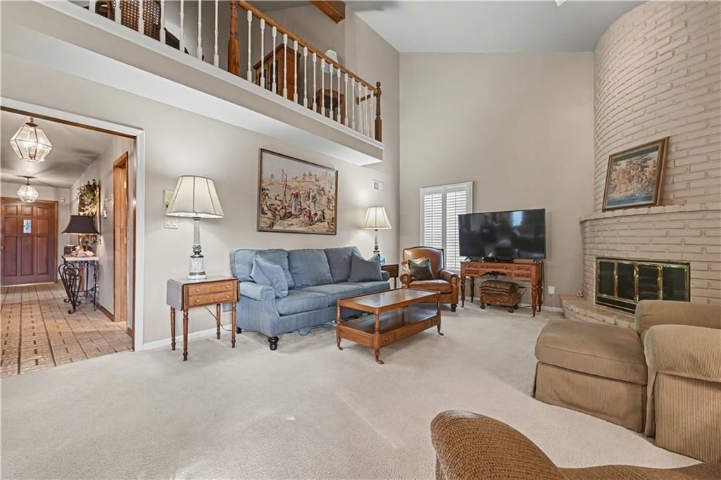 12893 Cambridge CT Court — photo 4