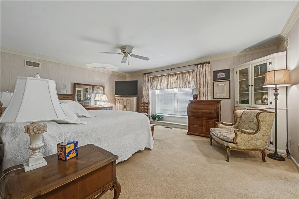 12893 Cambridge CT Court — photo 21