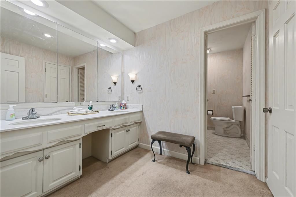 12893 Cambridge CT Court — photo 25