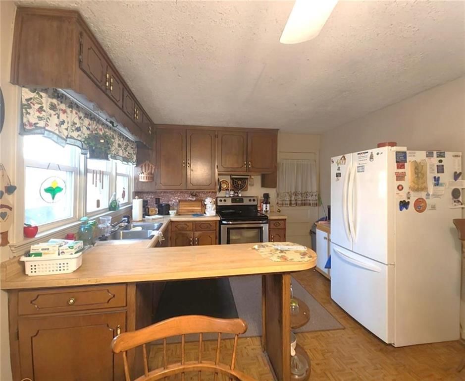 11009 W 56th Terrace — photo 4