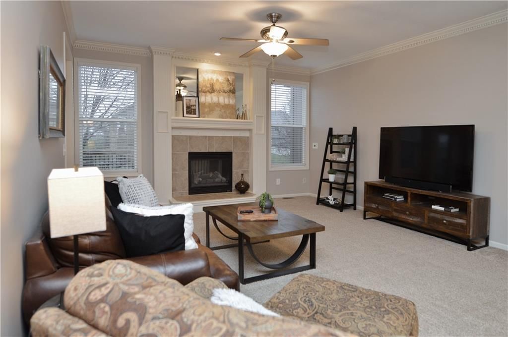 964 Wellington Way — photo 6
