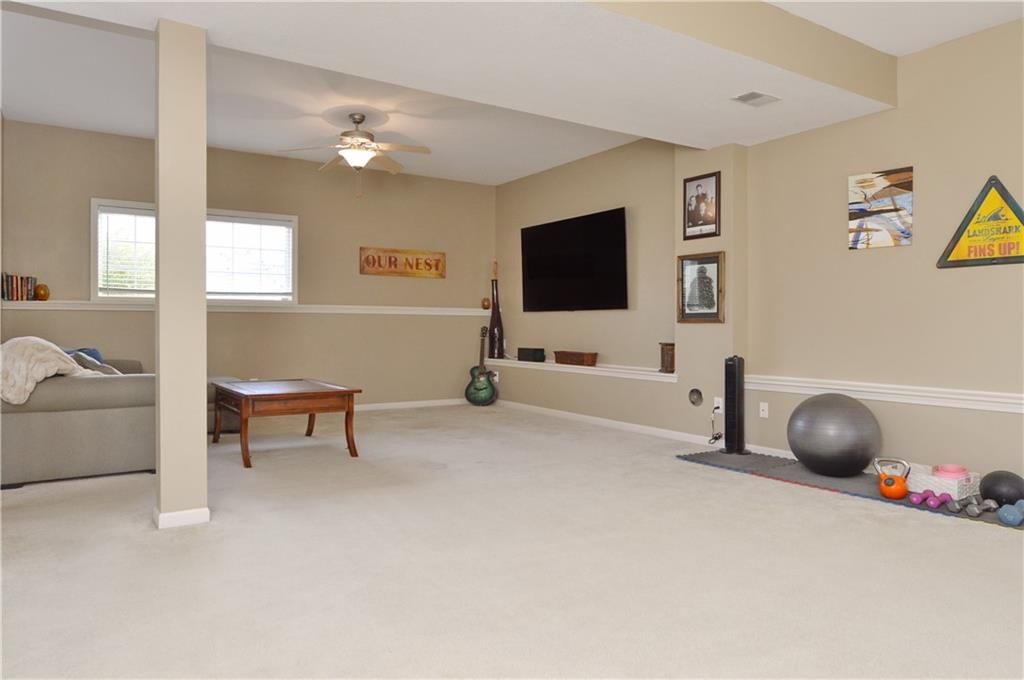 964 Wellington Way — photo 27