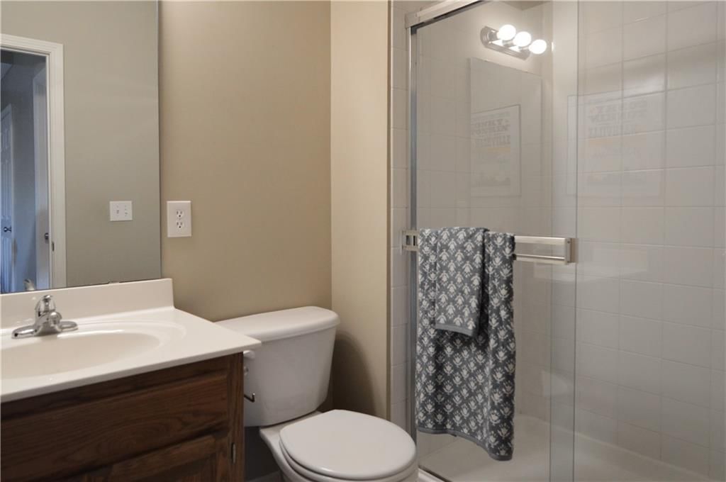 964 Wellington Way — photo 32