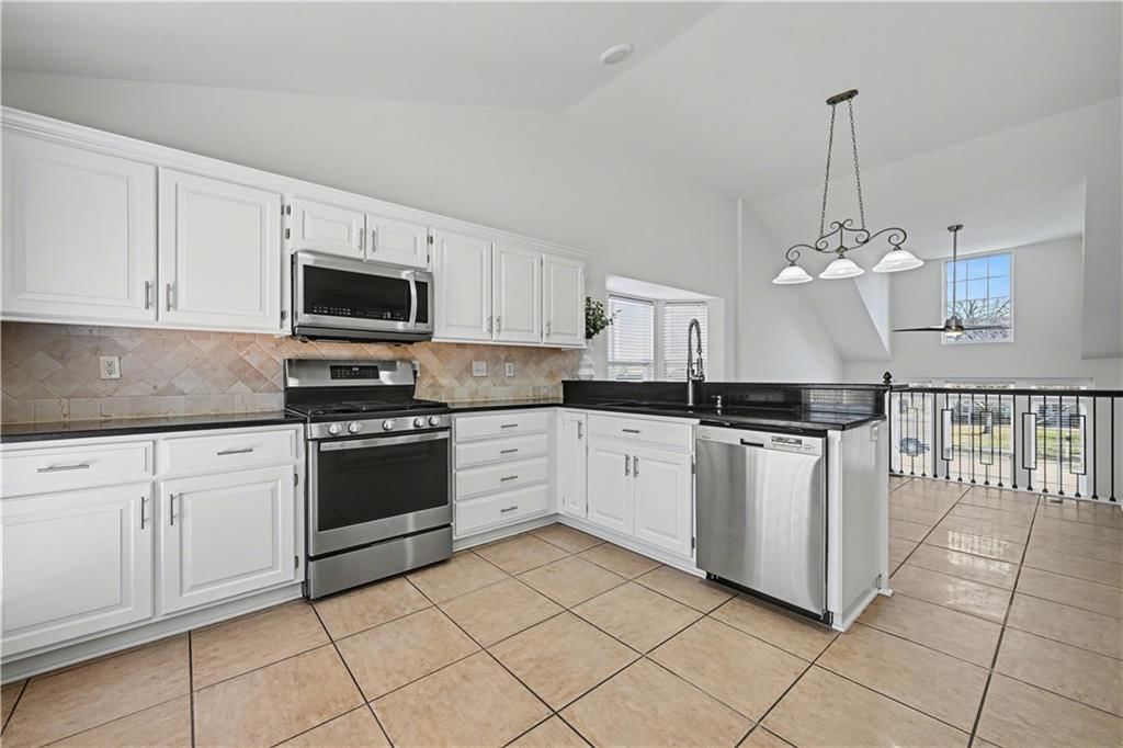 10120 Sunset Drive — photo 14