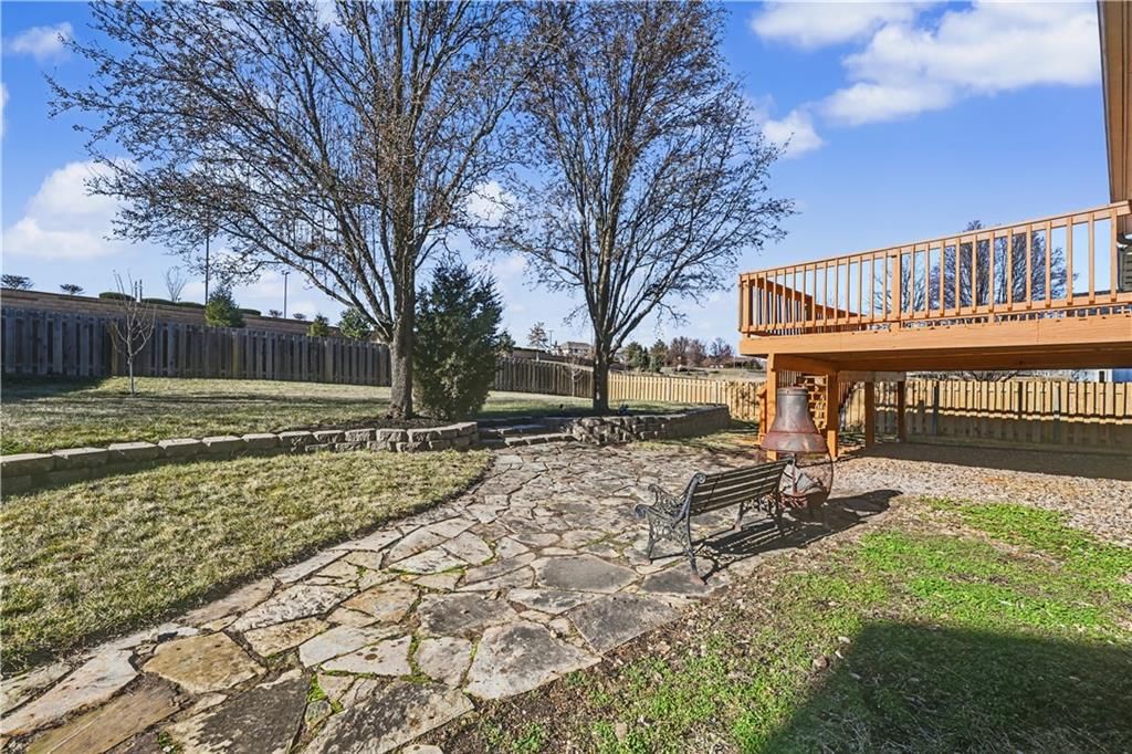 10120 Sunset Drive — photo 32