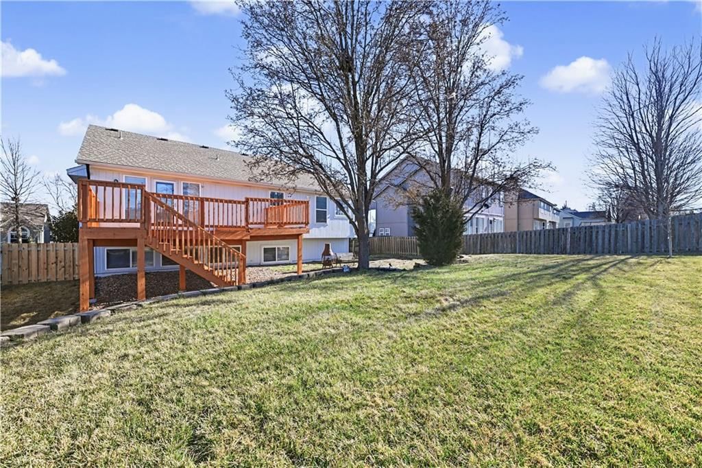 10120 Sunset Drive — photo 33