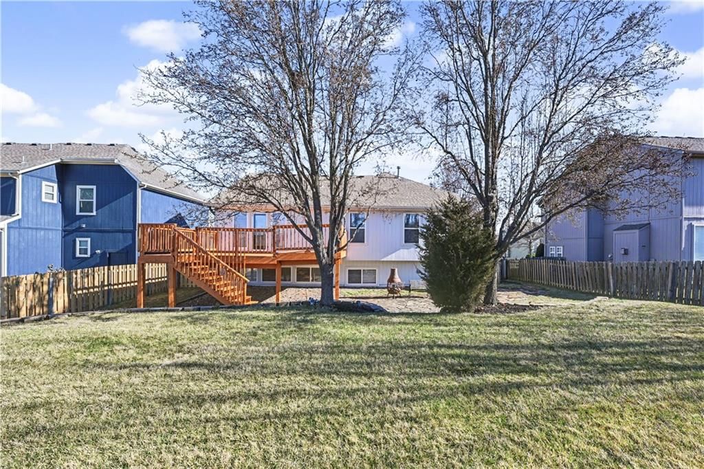 10120 Sunset Drive — photo 34