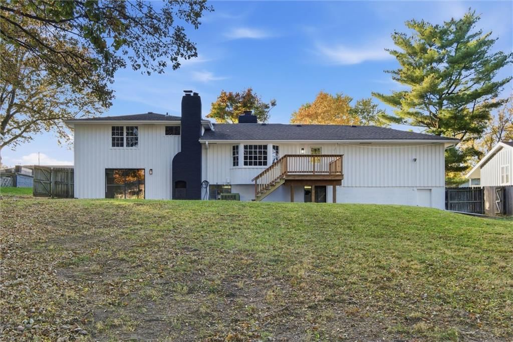 3209 S Norton Avenue — photo 38
