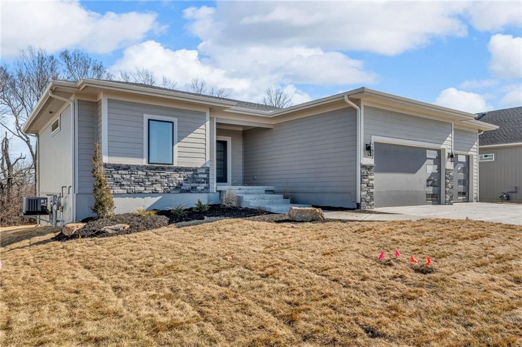 14033 S Landon Street — photo 4