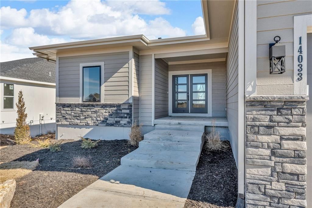14033 S Landon Street — photo 6