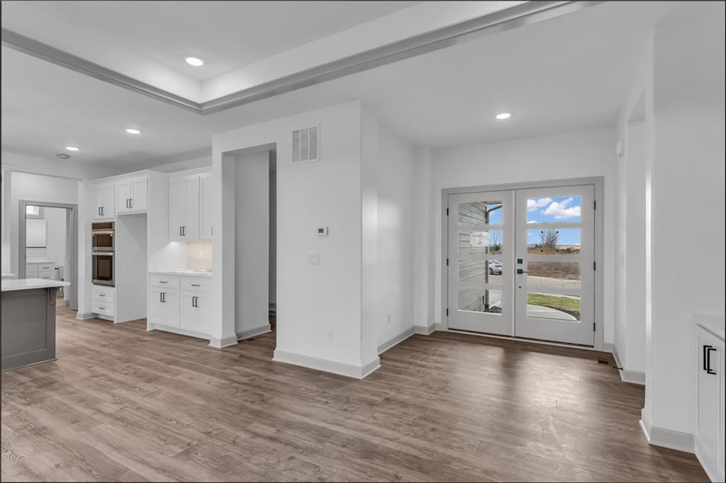 14033 S Landon Street — photo 9