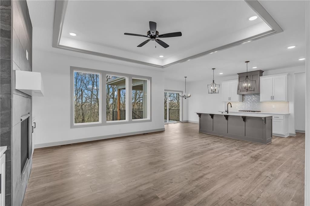 14033 S Landon Street — photo 10