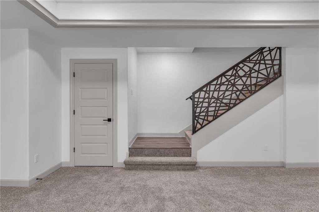 14033 S Landon Street — photo 44