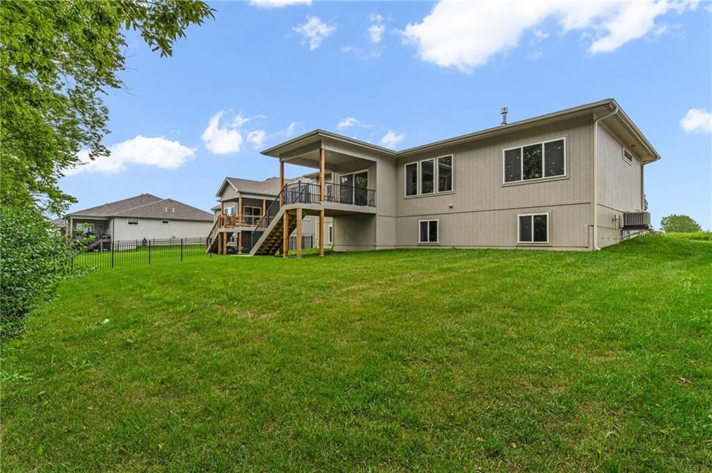 Photo 61 of 64 - 14033 S Landon Street, Olathe, KS 66061