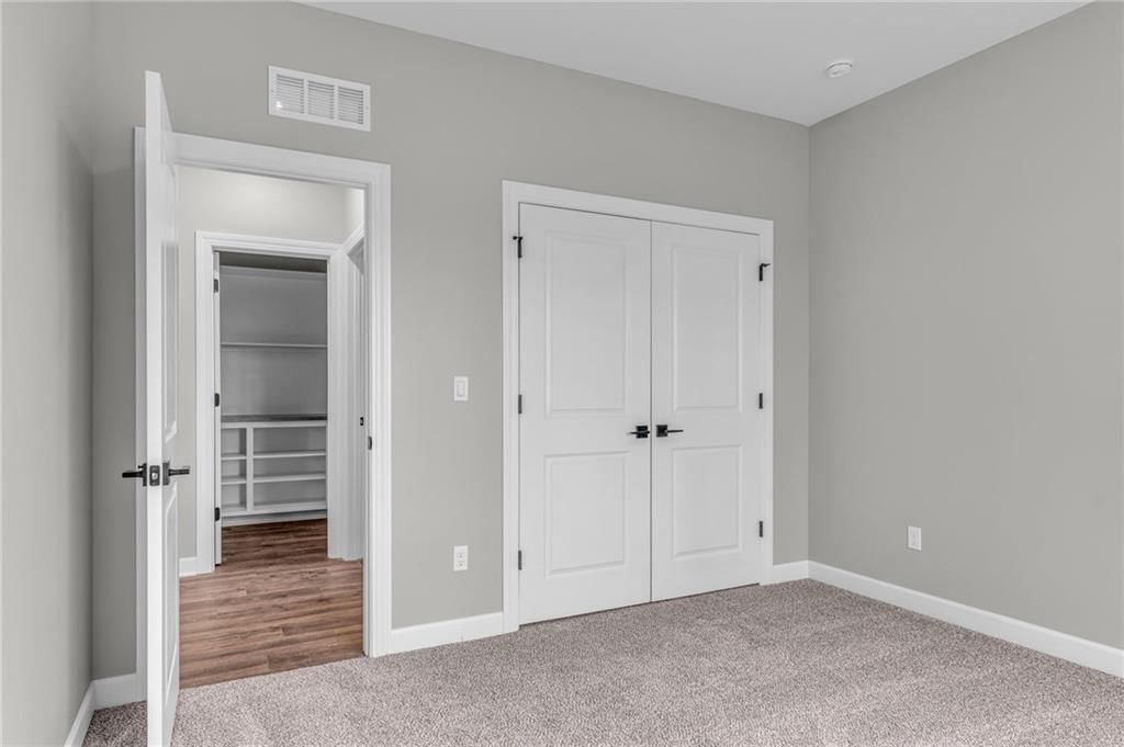 14009 S Landon Street — photo 40