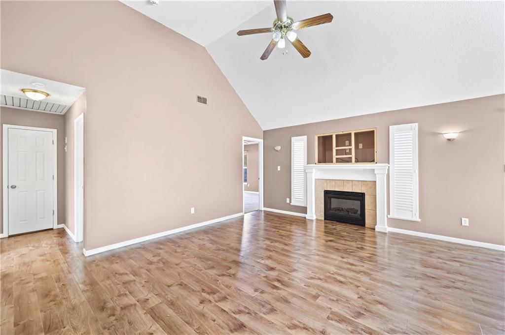 1007 SW Blue Branch Drive — photo 3