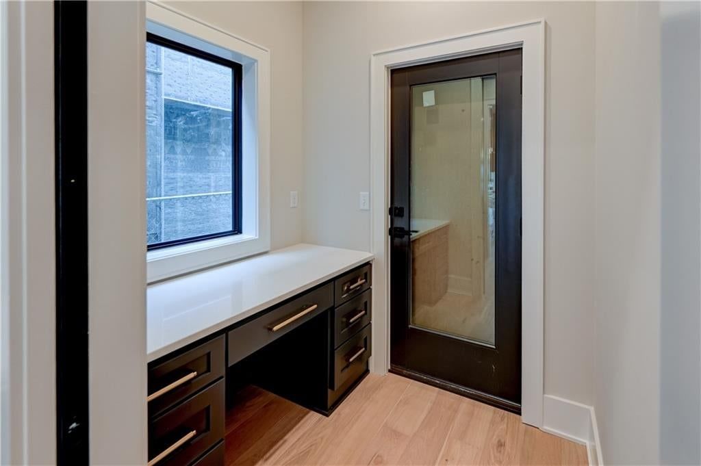 3116 Oak Street — photo 17