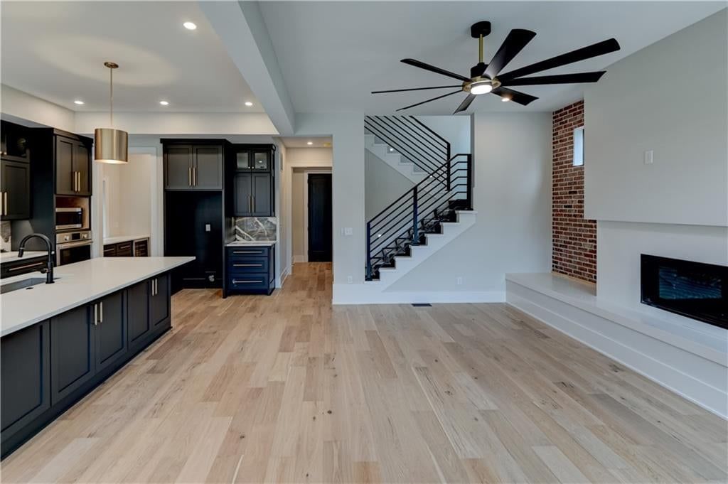 3116 Oak Street — photo 20