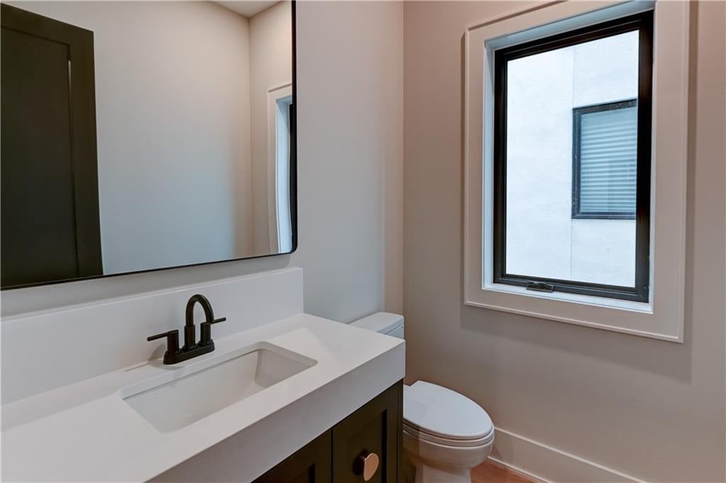 3116 Oak Street — photo 23