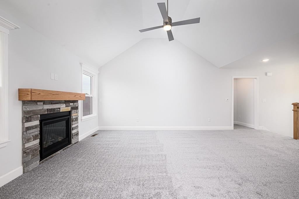 Photo 8 of 26 - 15624 Sheridan Court, Basehor, KS 66007