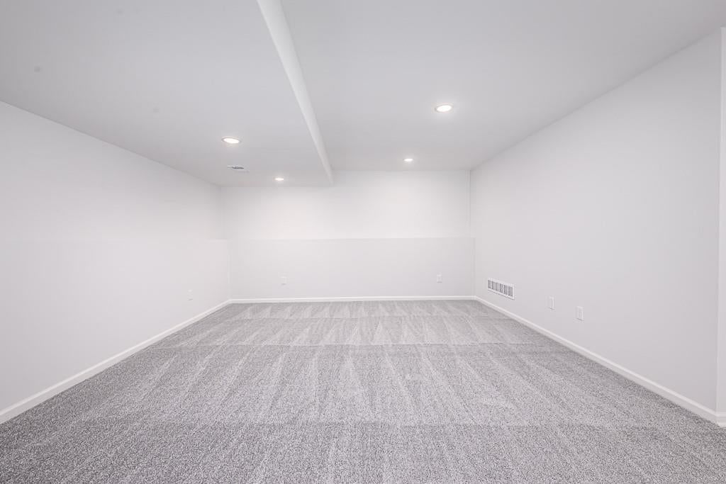 Photo 19 of 26 - 15624 Sheridan Court, Basehor, KS 66007