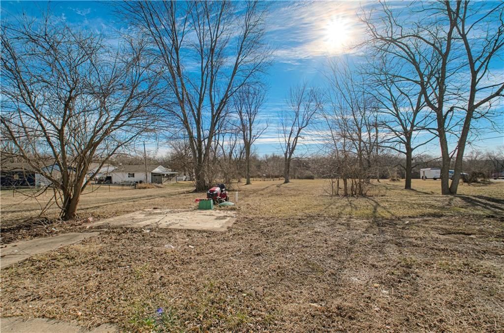 24475 W 83rd Street — photo 39