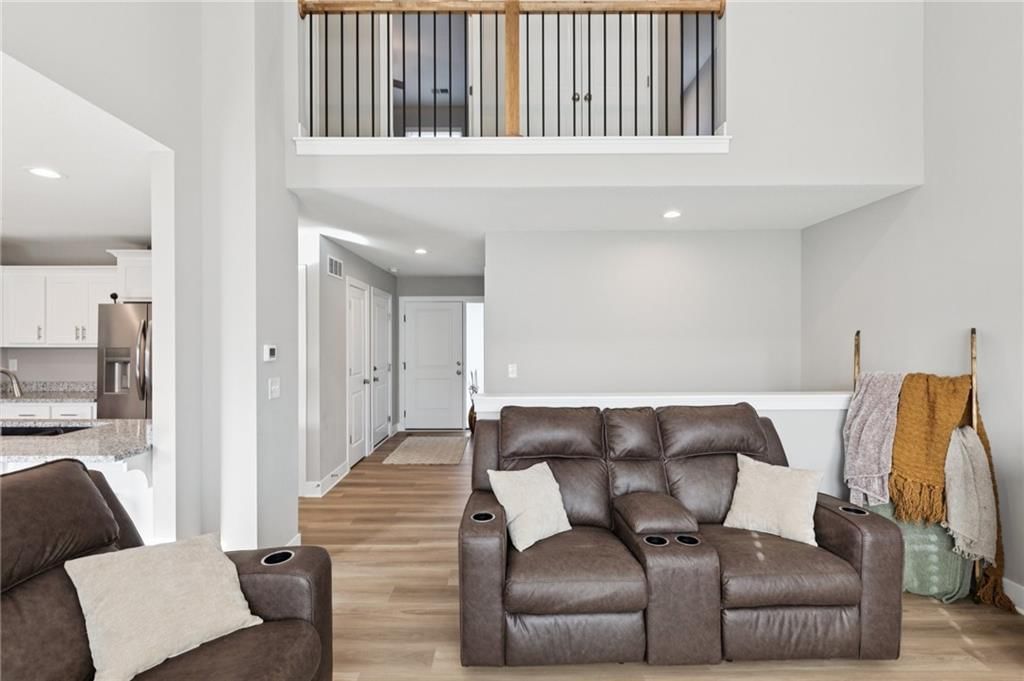 505 W Smith Street — photo 12
