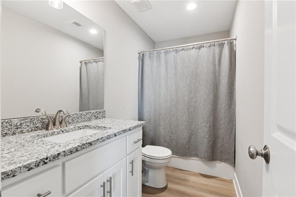 505 W Smith Street — photo 25