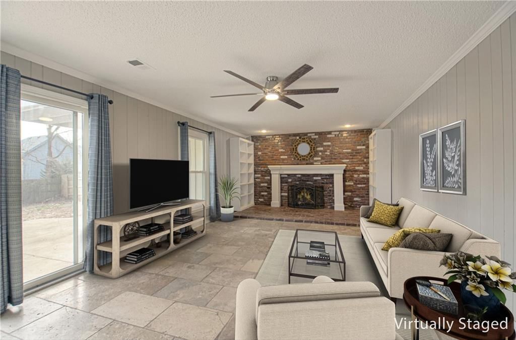 4505 NW 79th Terrace — photo 11