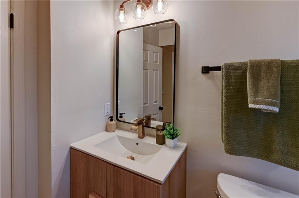 6208 N Woodland Avenue — photo 10