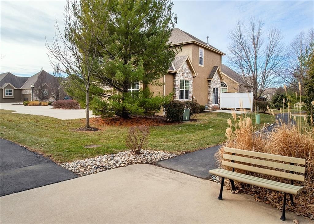 16910 S BRADLEY Drive — photo 3